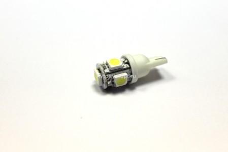 Лампа светодиодная Т10 (W2,1-9,5d) белая, 5 SMD 5050 диод, (б/цокольная) 12v